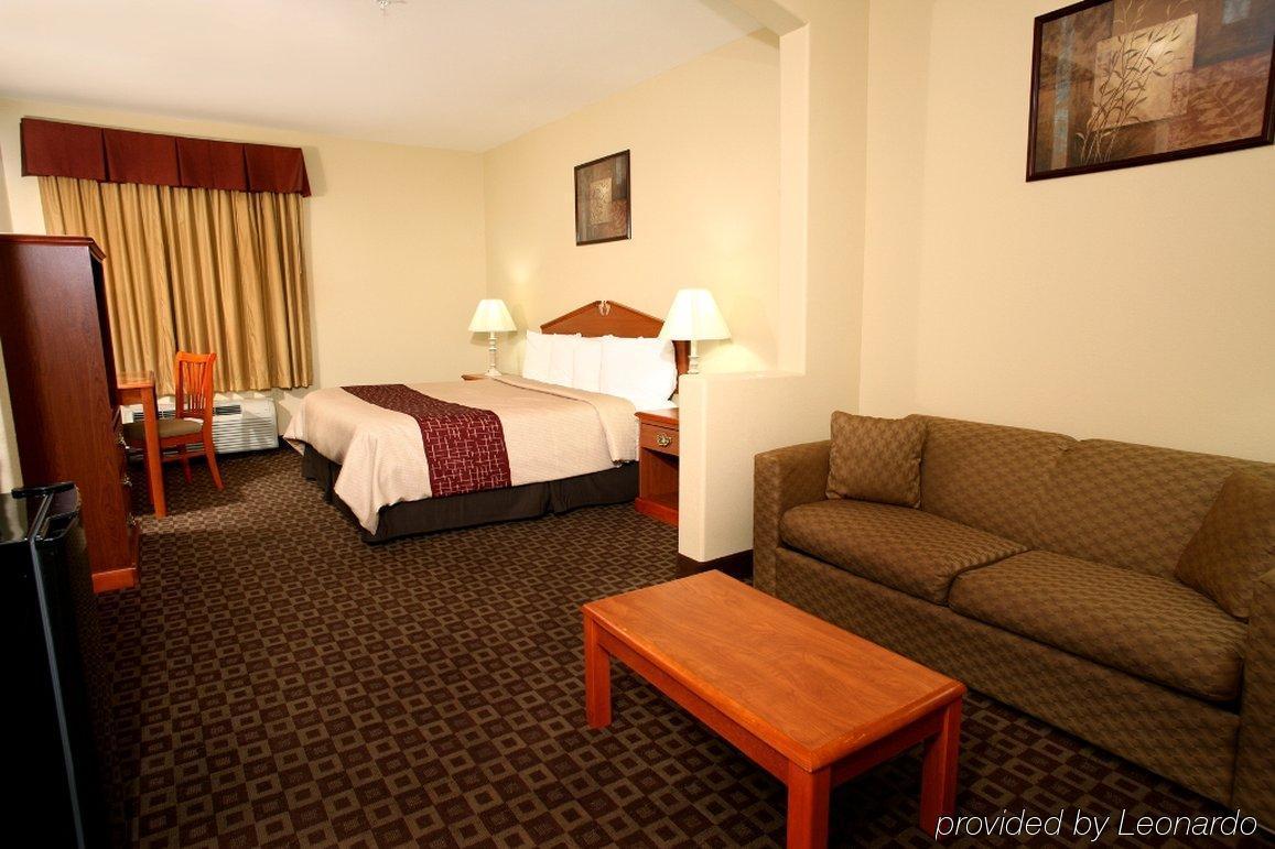 Red Roof Inn & Suites Lake Charles Zimmer foto